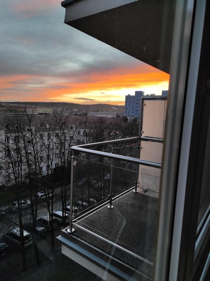 Blue Sky - Apartament Z Pieknym Widokiem Na Gore Telegraf Kielce Bagian luar foto